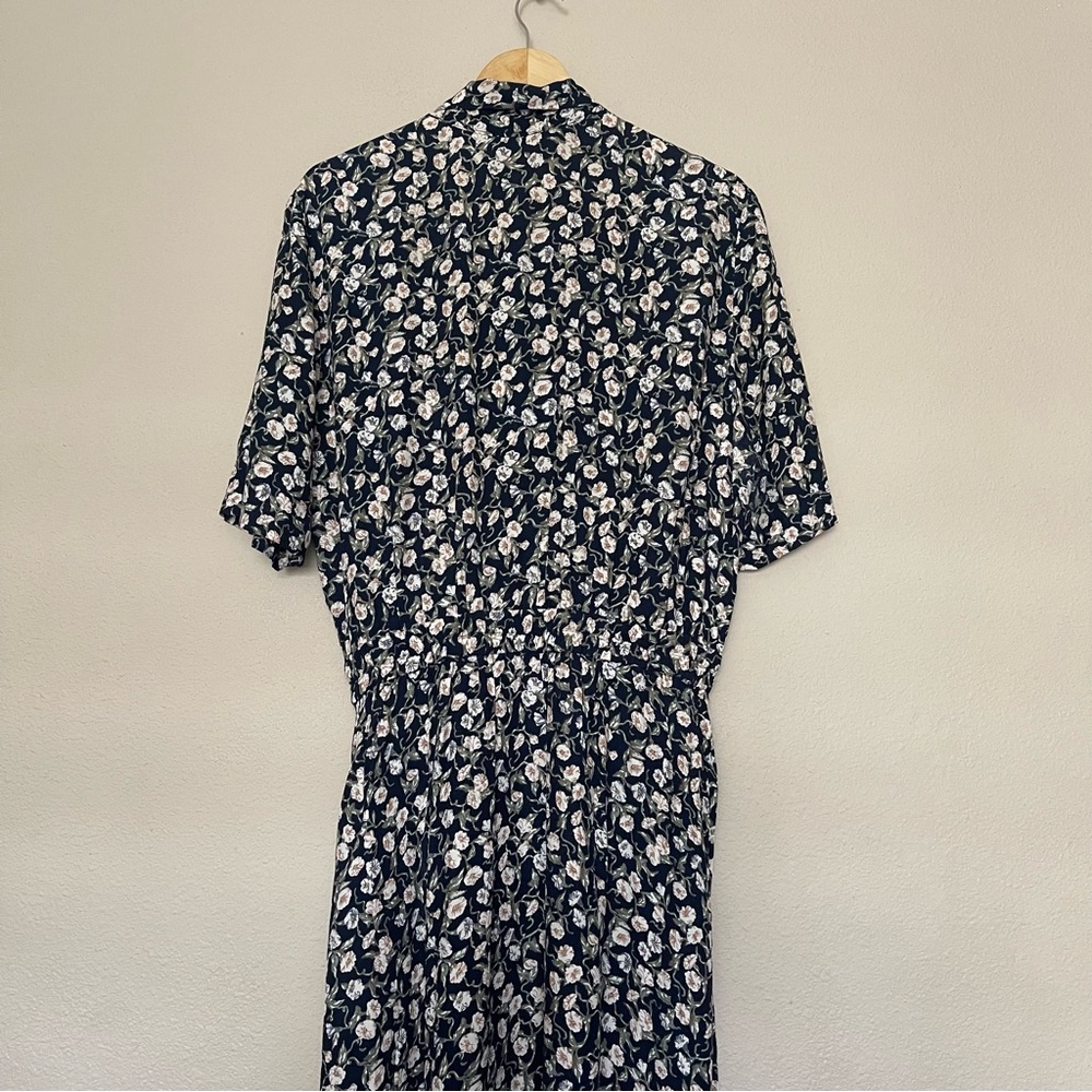 Chaus Floral Tie Waist Midi Dress - Picture 7 of 17